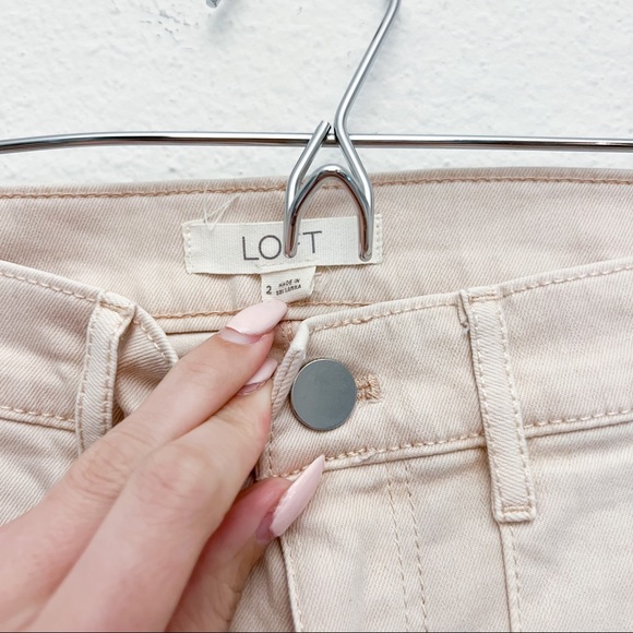 Ann Taylor LOFT Cream Raw Hem High Rise Skinny Utility Pant Size 2 - Picture 5 of 16